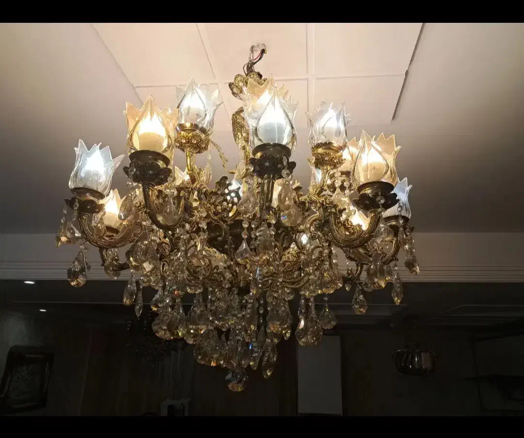 لوستر  و.  آیینه شمعدان ب|لوستر و چراغ آویز|تهران, جنت‌آباد مرکزی|دیوار