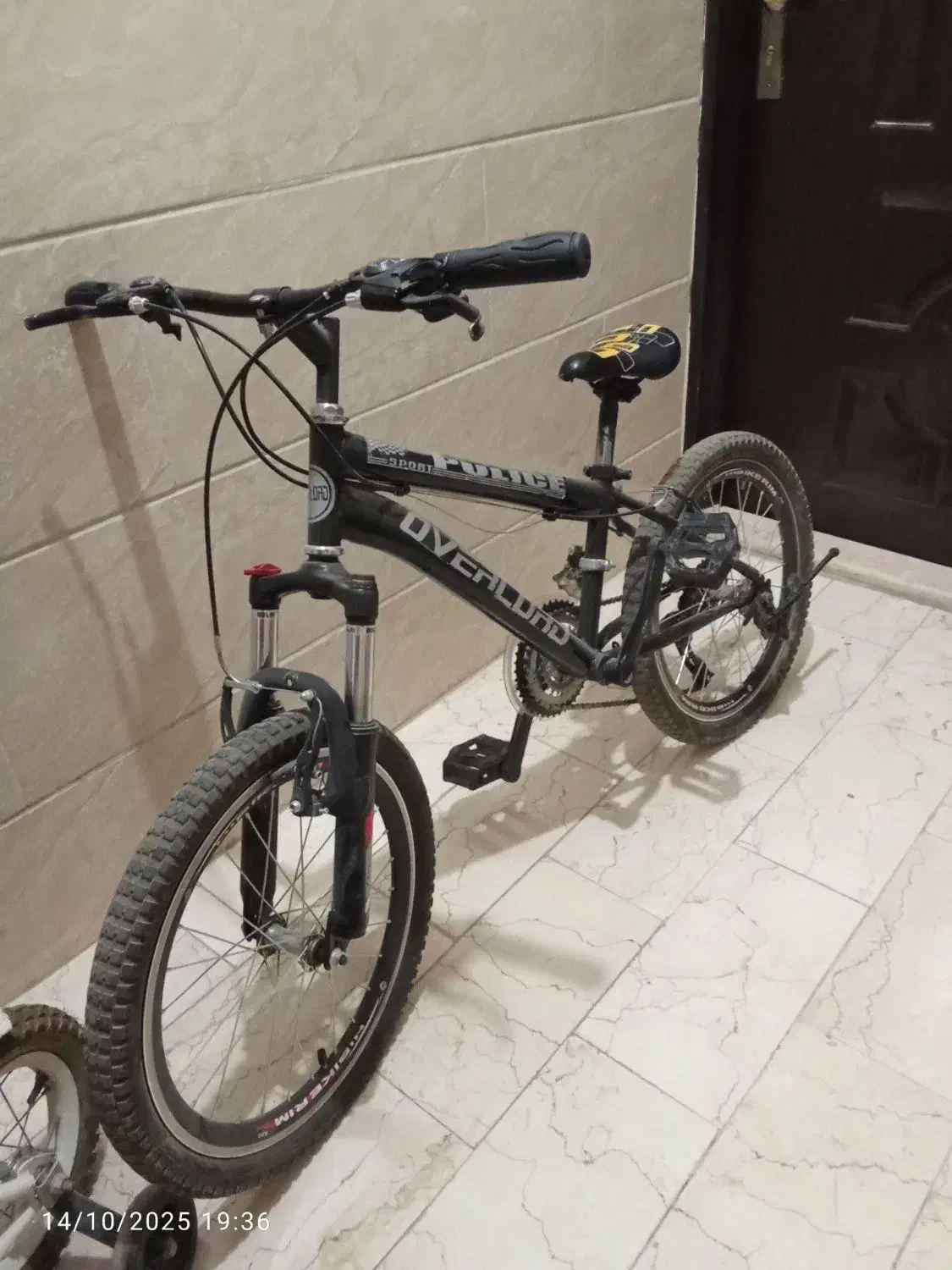 ۳تا دوچرخه سایز ۱۶ وسایز۱۲ هرسه باهم ۱۰میلیو|دوچرخه، اسکیت، اسکوتر|پیشوا, |دیوار