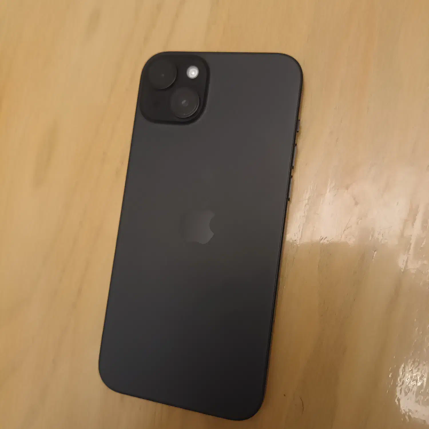 ایفون ۱۵ پلاس|موبایل|تهران, فلسطین (میدان انقلاب)|دیوار