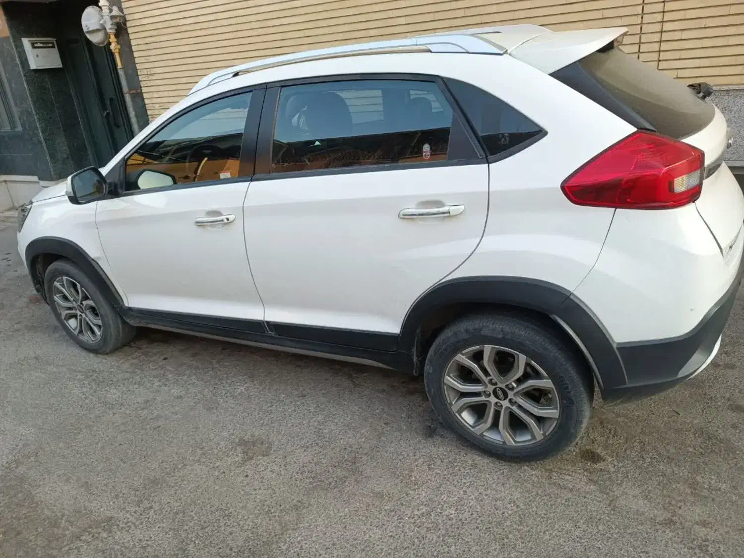 ماشین mvm x22 دنده ای|خودرو سواری و وانت|اصفهان, باغ نگاره|دیوار