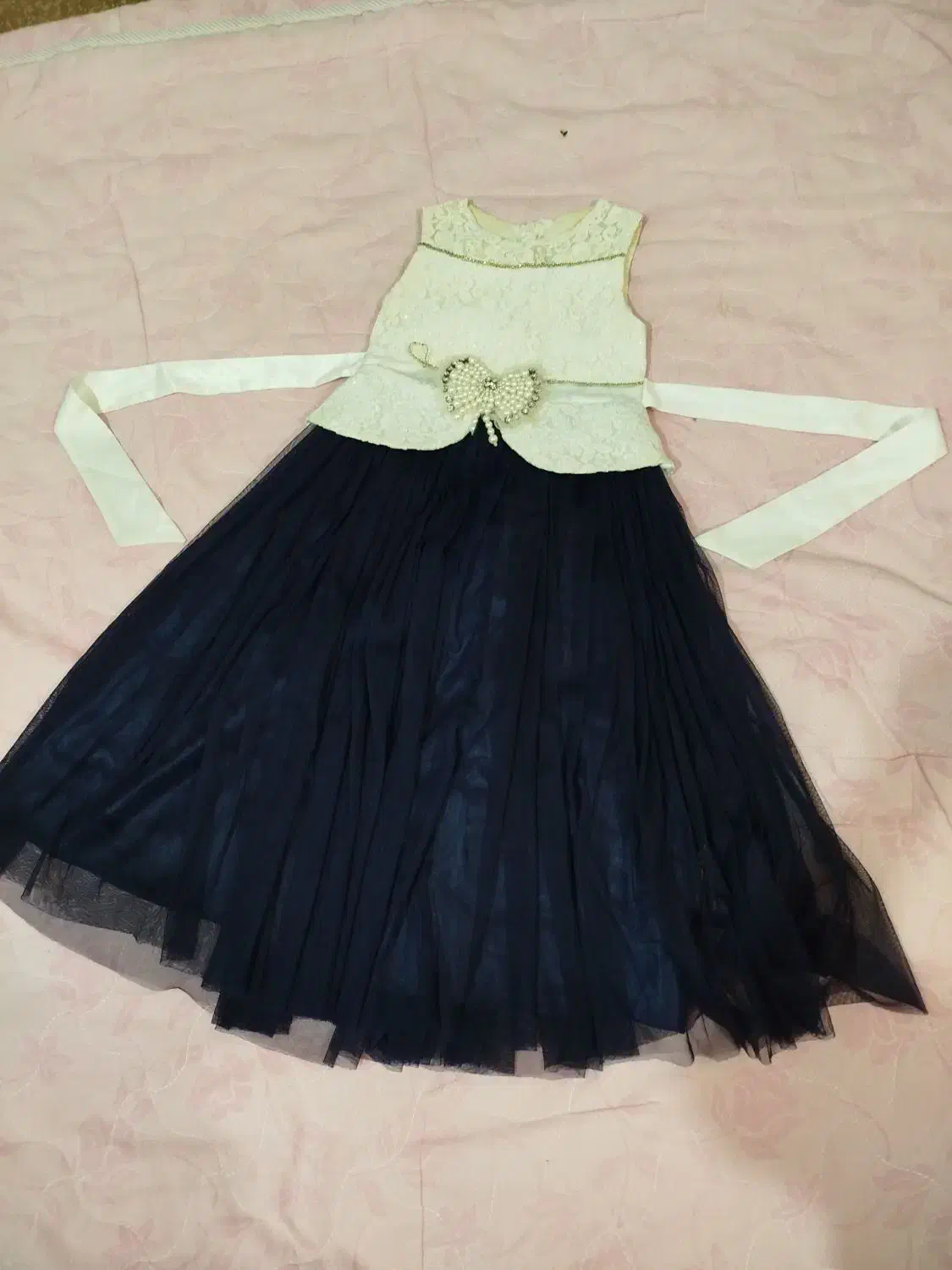 فروش لباس مجلسی بچگانه|کفش و لباس بچه|سراوان, |دیوار