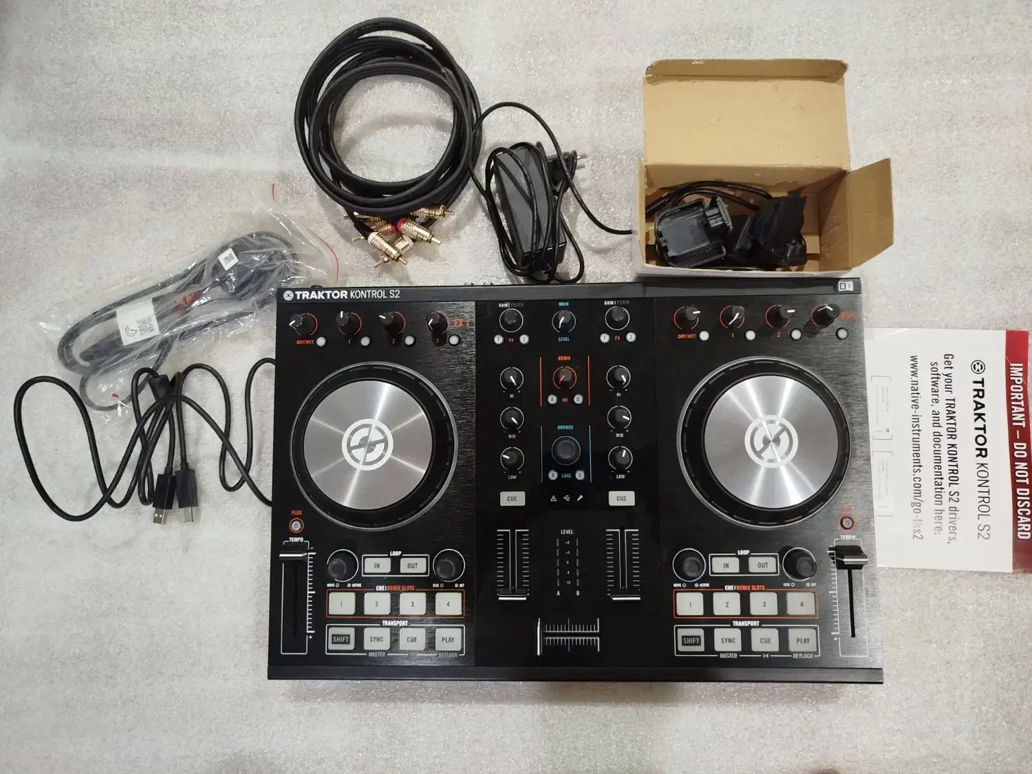 دستگاه دی جی مدل Traktor Kontrol S2|آلات موسیقی|شیراز, فرهنگ شهر|دیوار