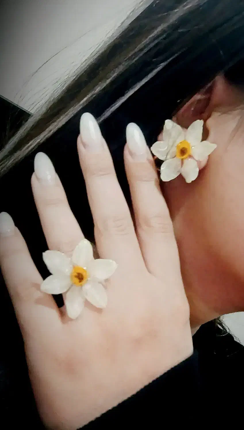 ساعت|گل و گیاه طبیعی|رشت, لاکان شهر|دیوار