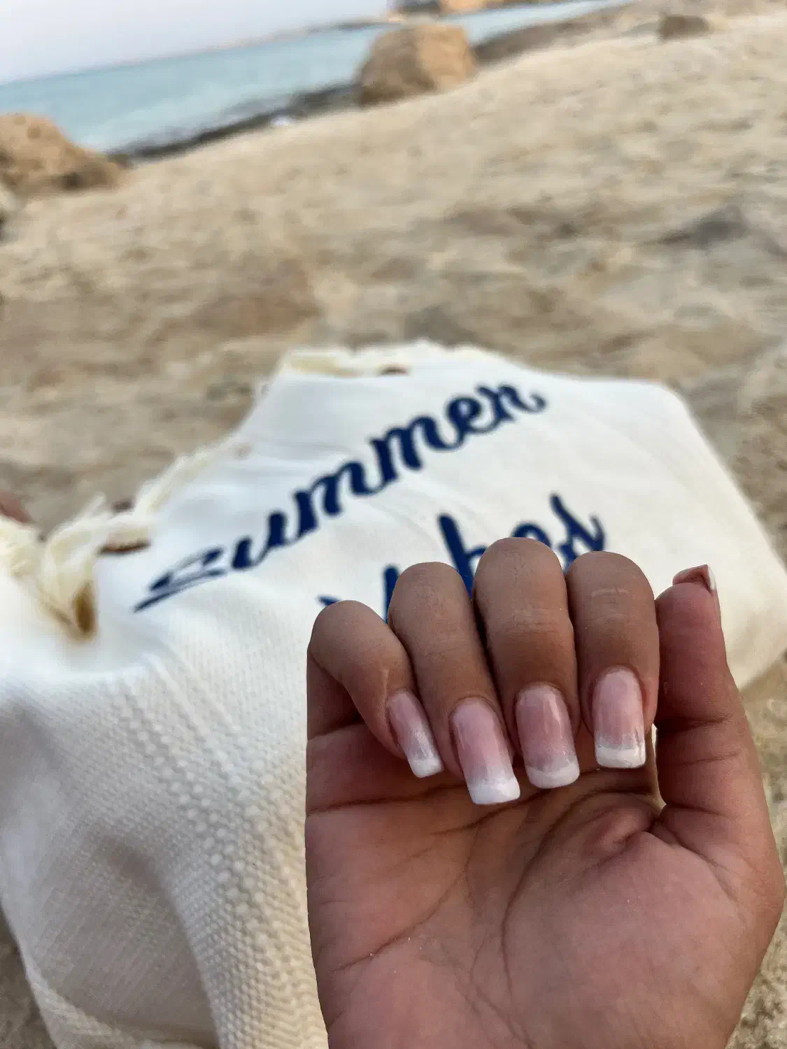 تخفیف همه خدمات زیبایی تا اخر ماه|خدمات آرایشگری و زیبایی|کیش, |دیوار