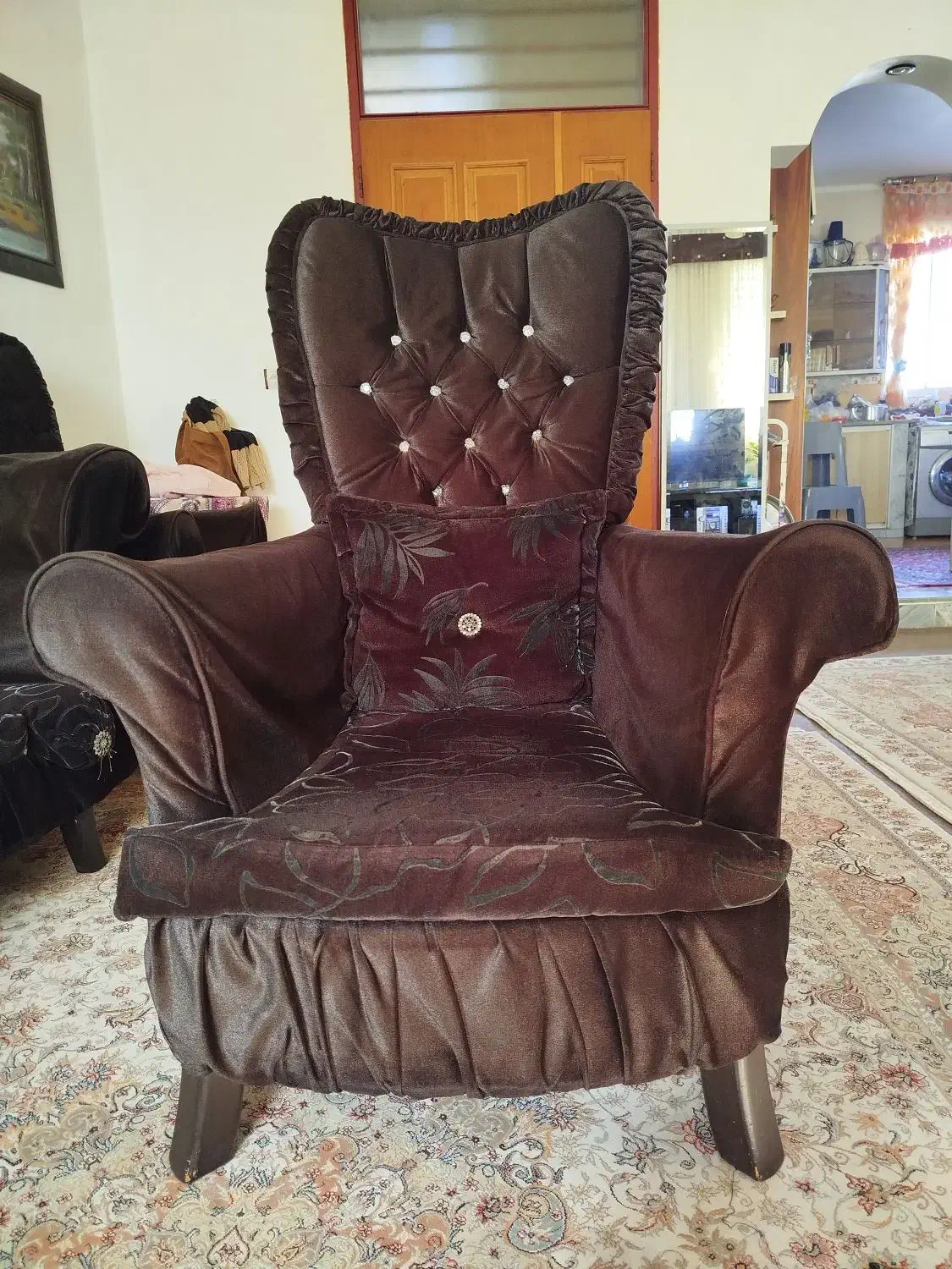 مبل مدل سلطنتی|مبلمان خانگی و میز عسلی|ساری, |دیوار