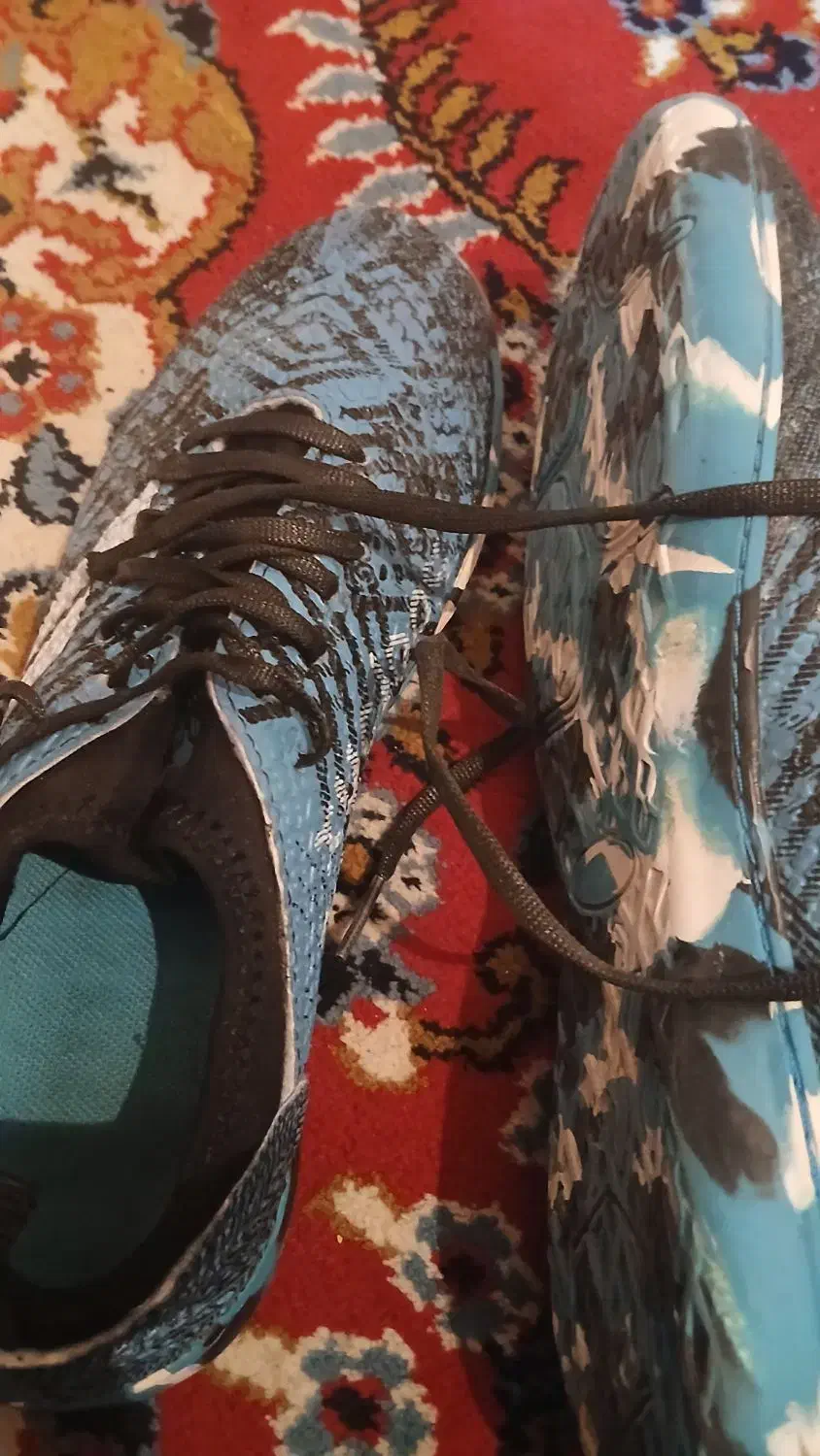 کفش فوتسال سالنی|کیف، کفش، کمربند|سلامی, |دیوار