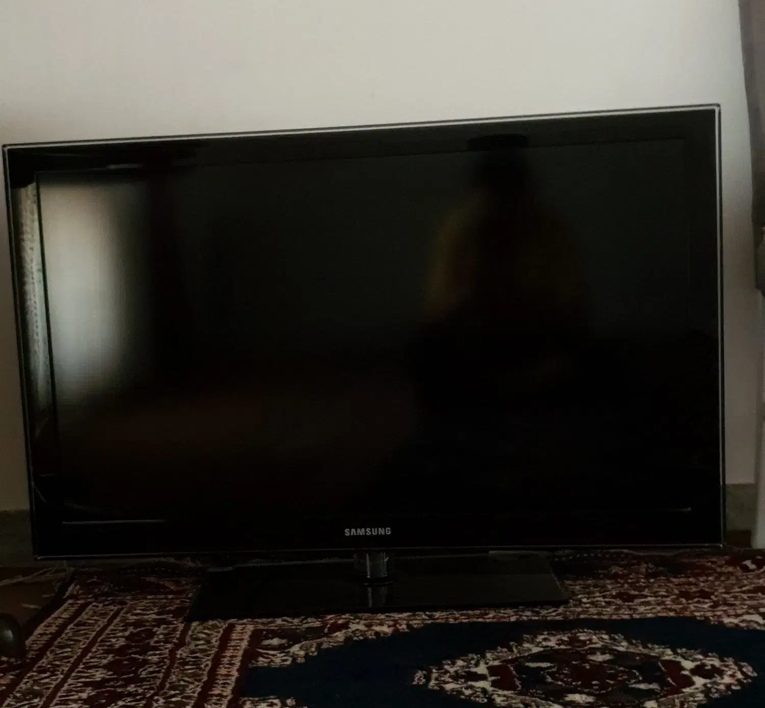 تی وی سامسونگ  ۴۰ اینچ|تلویزیون و پروژکتور|گنبد کاووس, |دیوار