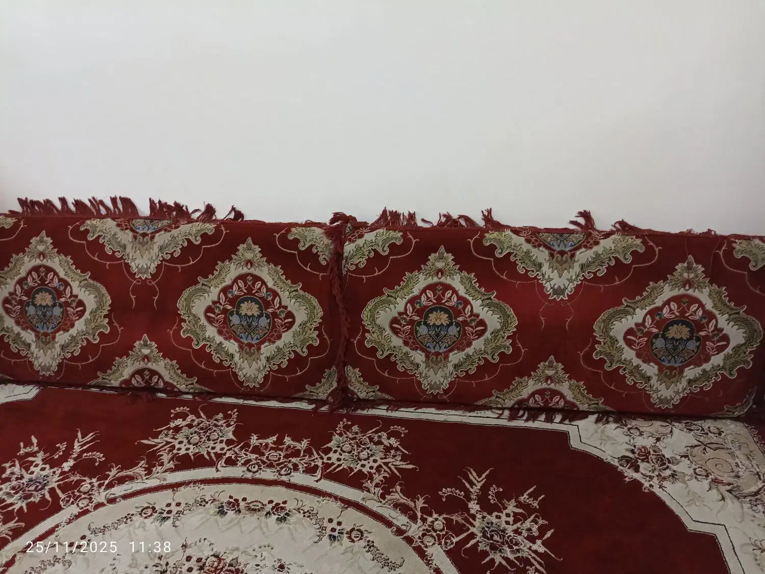 دوتا پوشتی|پشتی|ارومیه, |دیوار