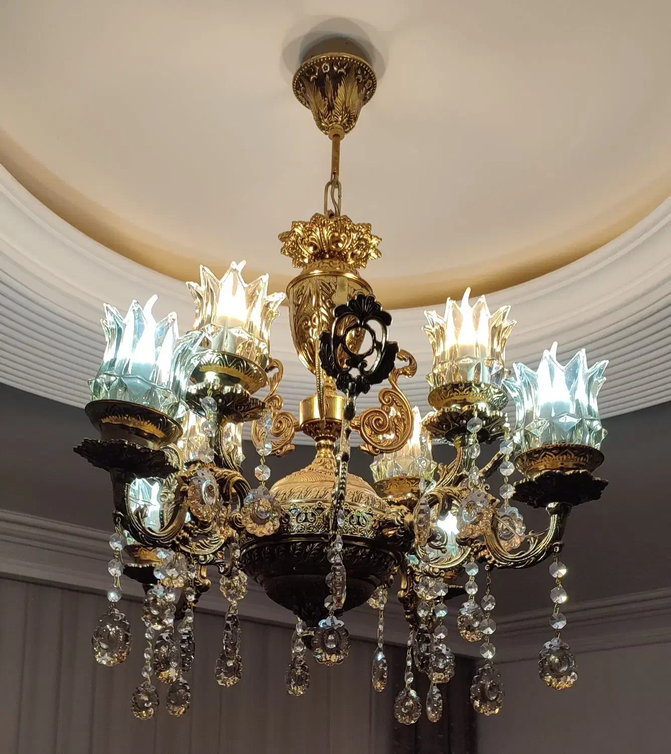 لوستر|لوستر و چراغ آویز|نیشابور, بنیاد شهید|دیوار