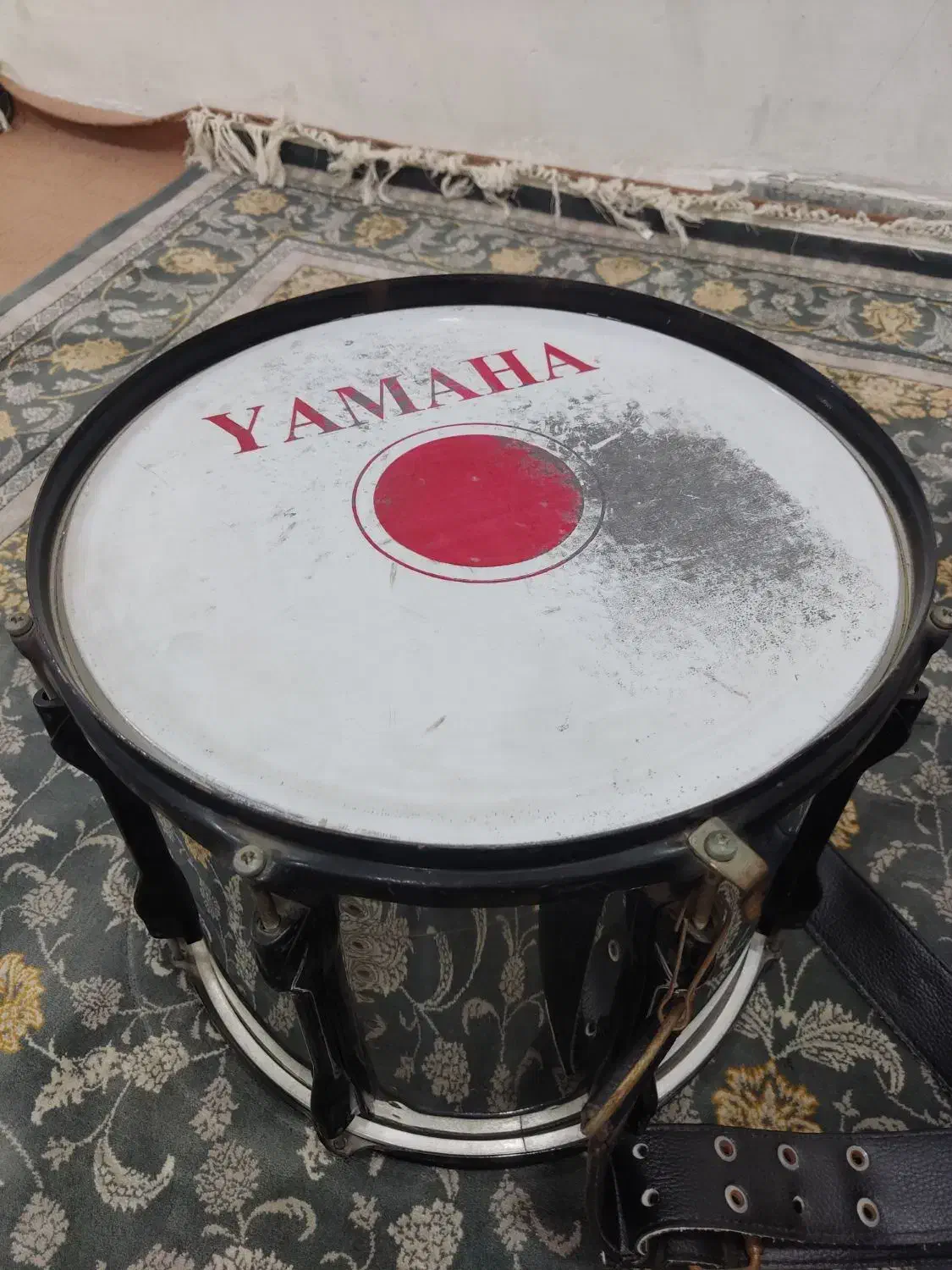 طبل و دقل|درام و پرکاشن|کرج, حصارک پایین|دیوار