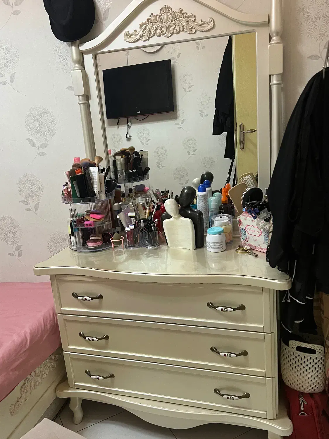 فروش سرویس خواب نوجوان|تخت و سرویس خواب|تهران, هروی|دیوار