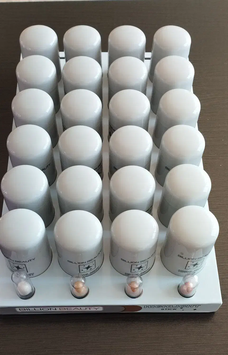 فروش ویژه لوازم آرایش...|آرایشی، بهداشتی، درمانی|آباده, |دیوار