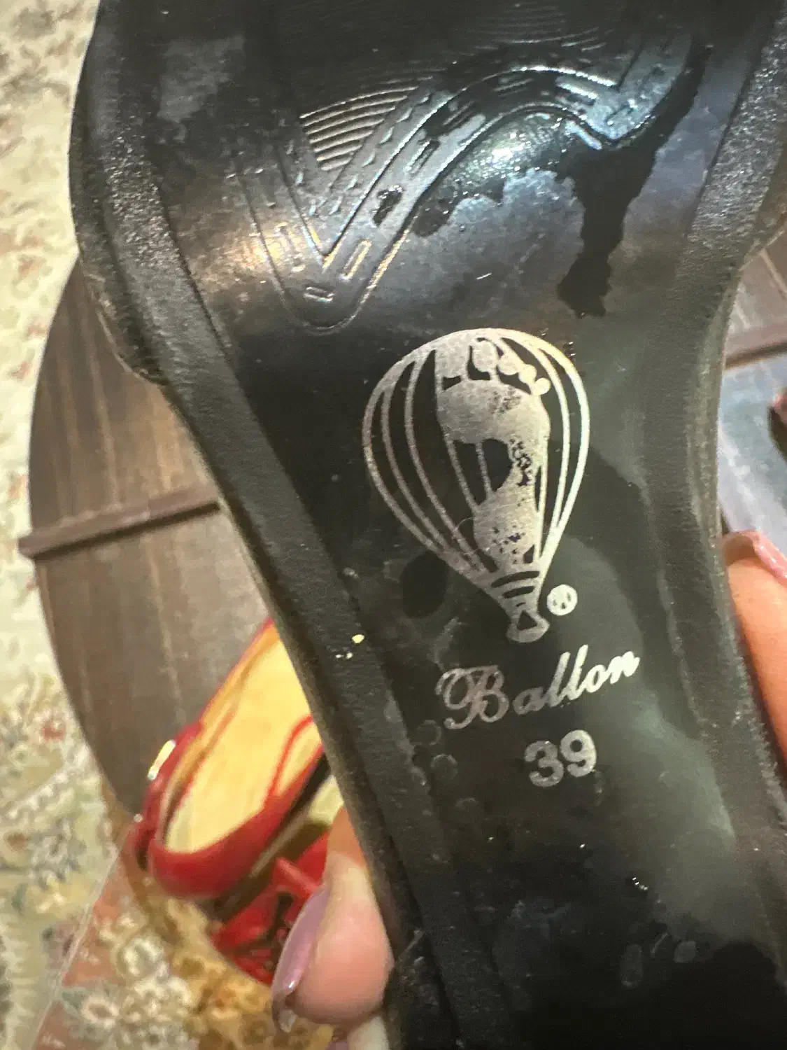 دوجفت کفش مجلسی|کیف، کفش، کمربند|برخوار, |دیوار