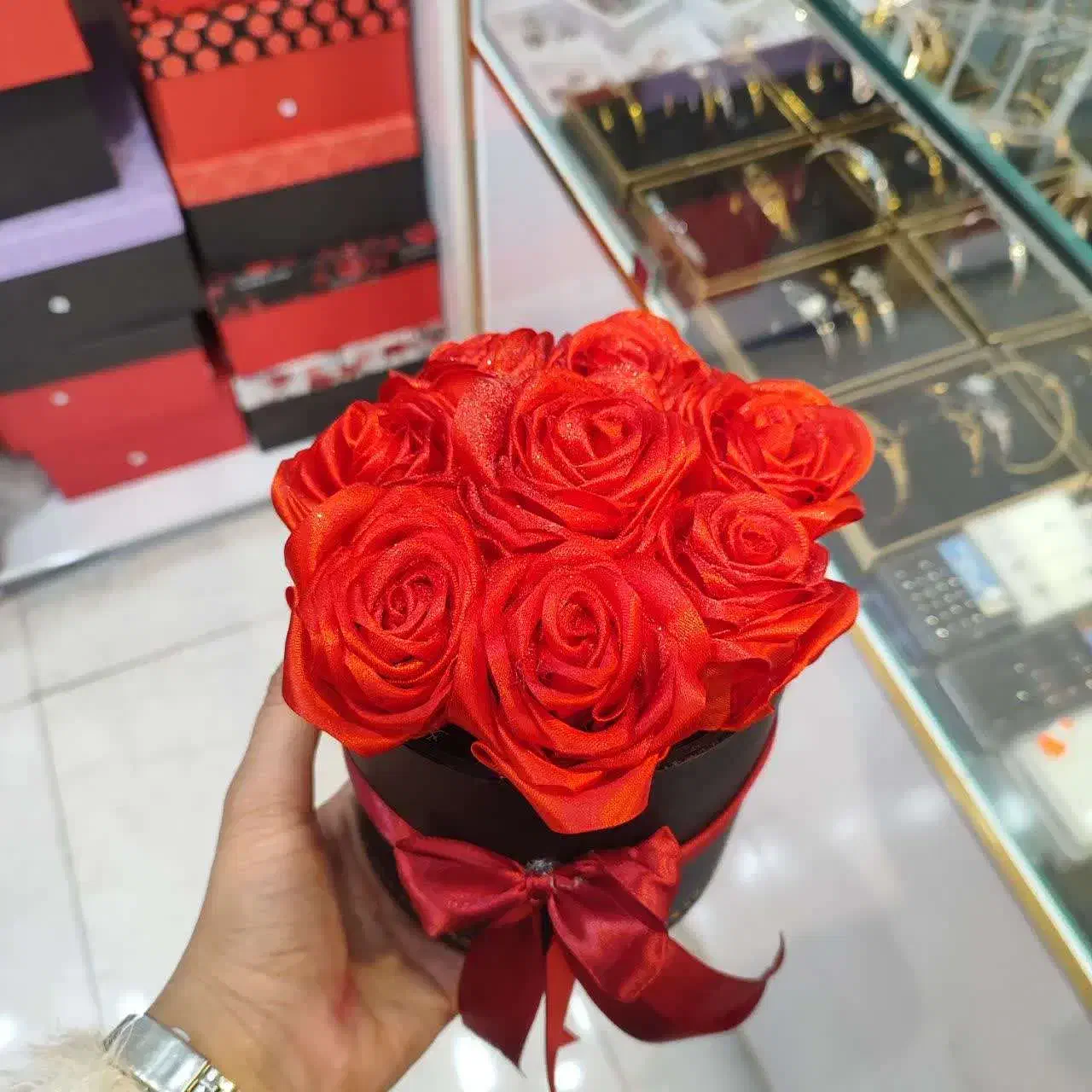 گل روبانی|گل مصنوعی|شاهینشهر, پاسداران|دیوار