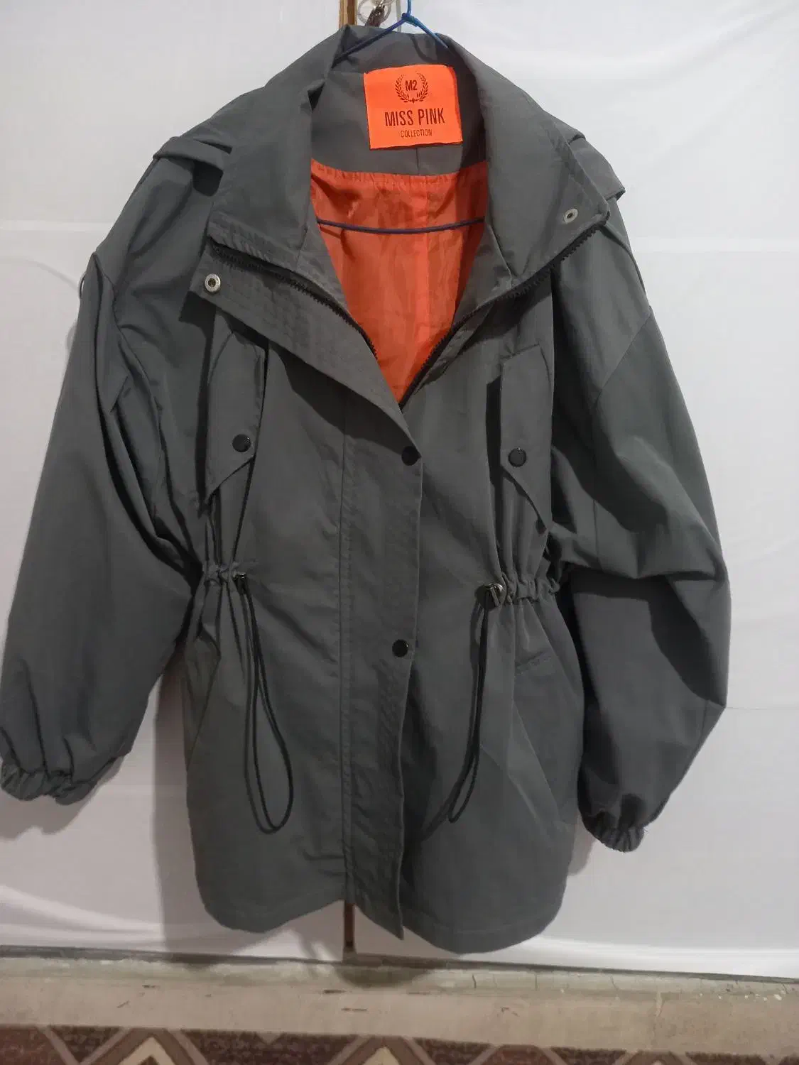 بارونی|لباس|شهریار, یوسف آباد صیرفی|دیوار