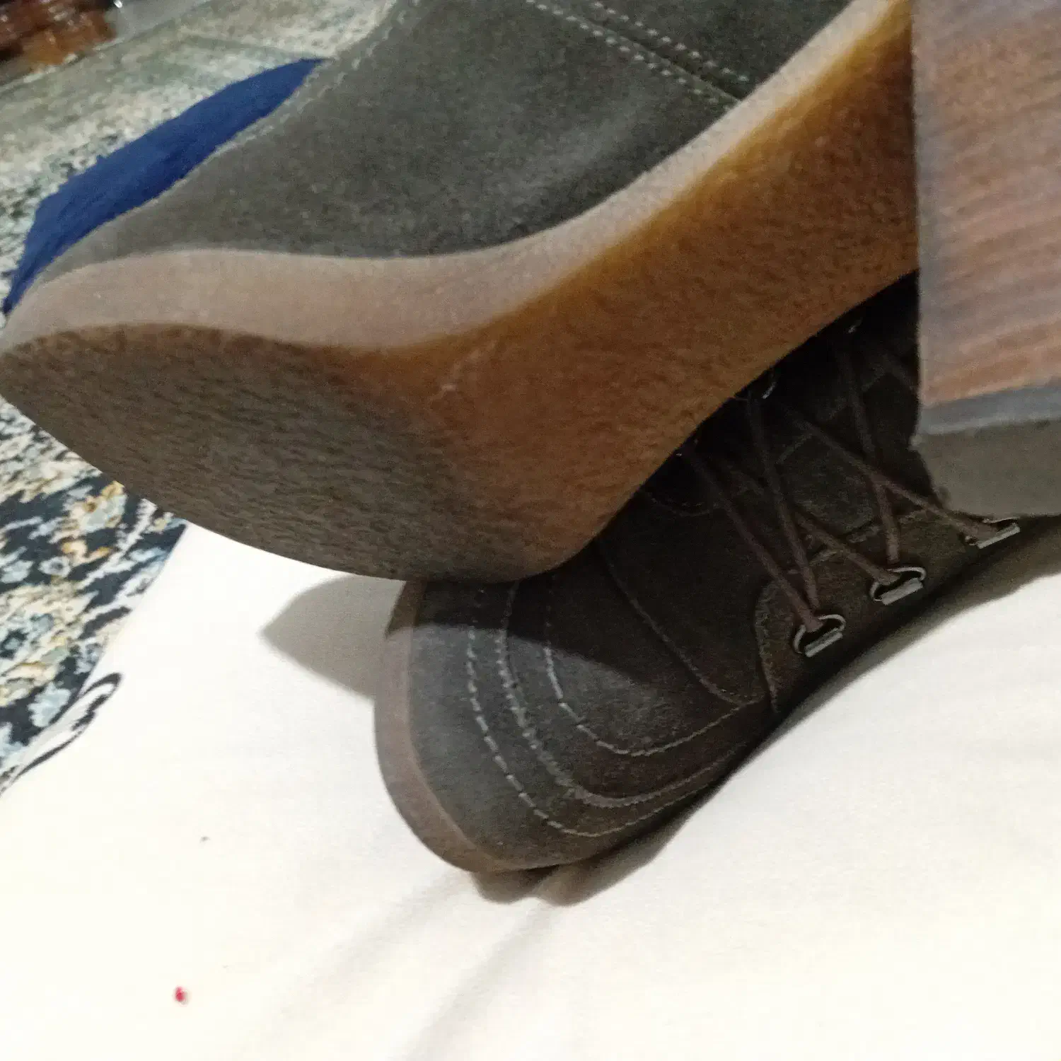 نیم بوت خزدار|کیف، کفش، کمربند|جوادآباد, |دیوار