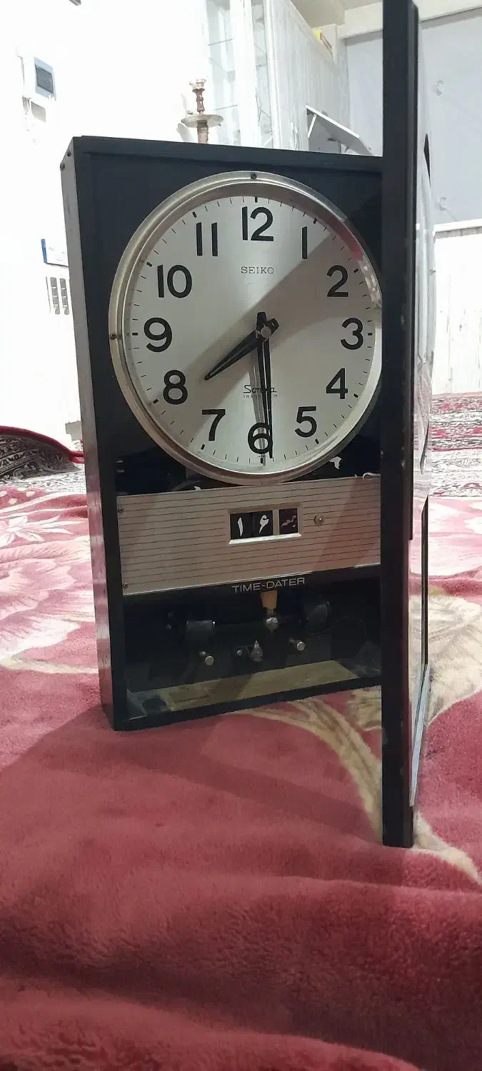 ساعت سکو .انتیک .|ساعت دیواری و تزئینی|بومهن, |دیوار