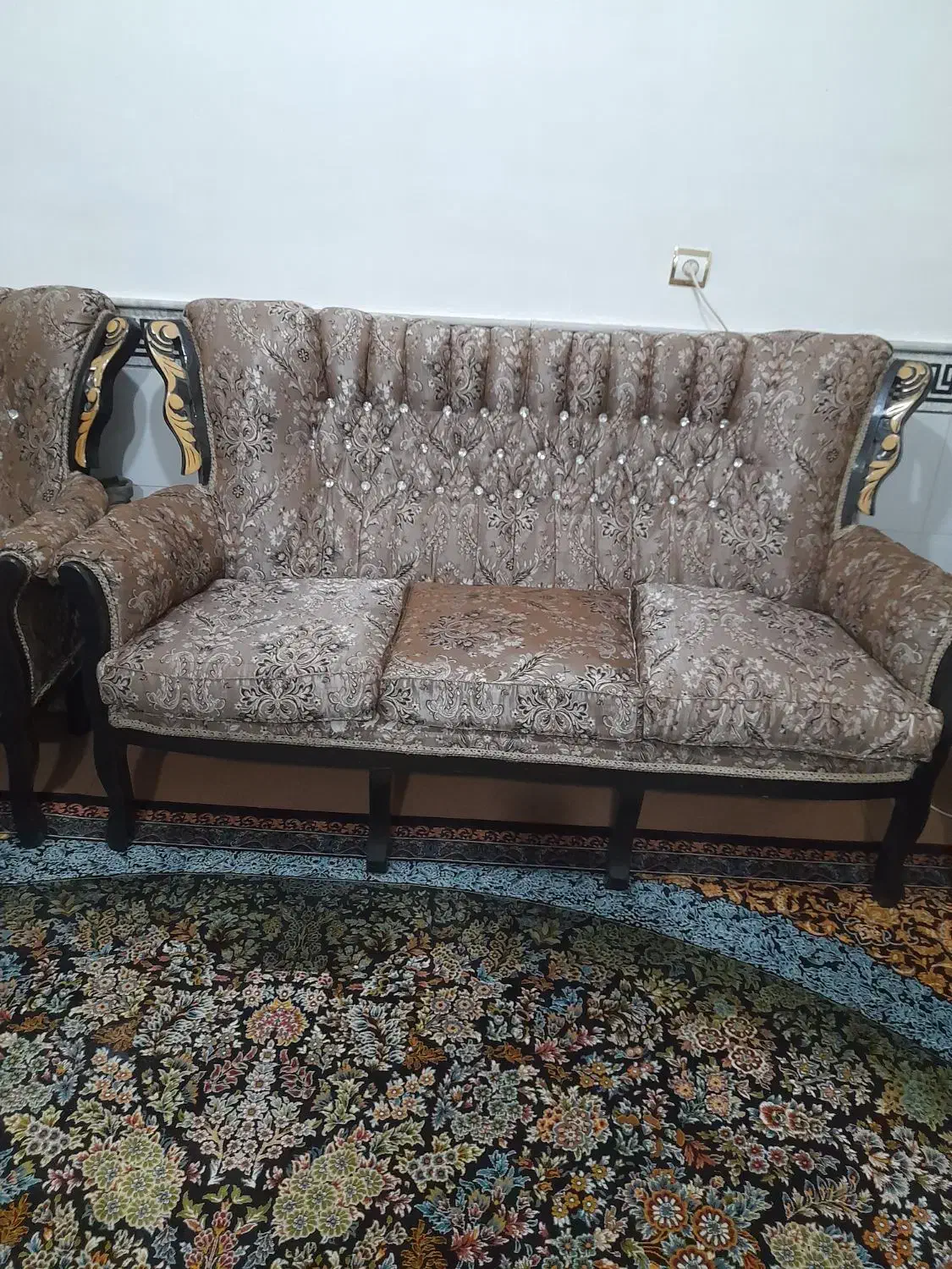 مبل|مبلمان خانگی و میز عسلی|زرندیه, |دیوار