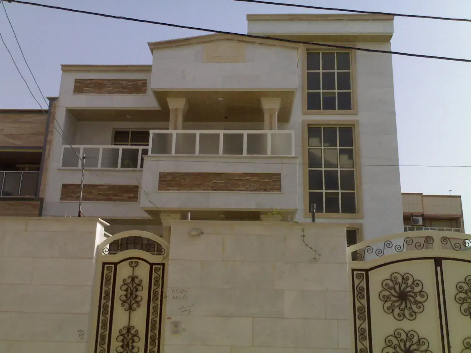 رهن و اجاره منزل مسکونی ویلایی|اجارهٔ خانه و ویلا|کازرون, |دیوار