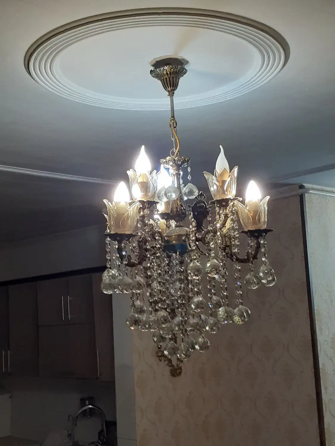 لوستربرنز۳شاخه|لوستر و چراغ آویز|همدان, |دیوار