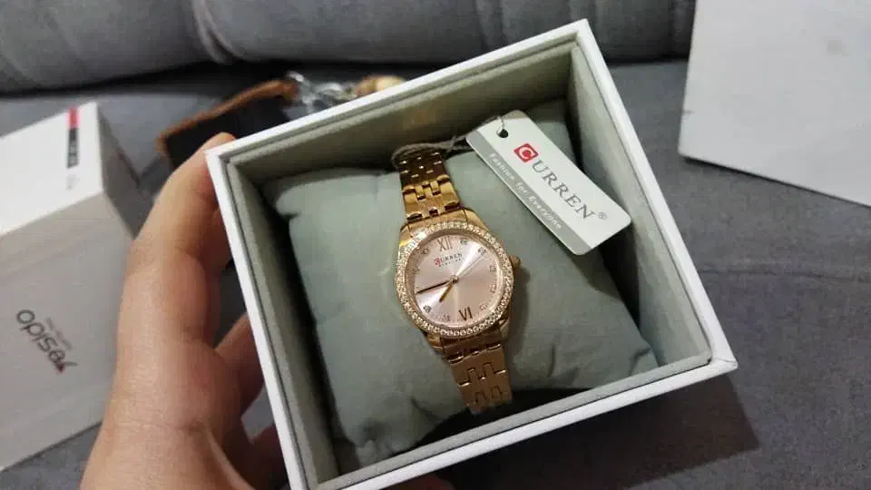 ساعت دستی|ساعت|اهواز, کوی جانبازان(دانش)|دیوار