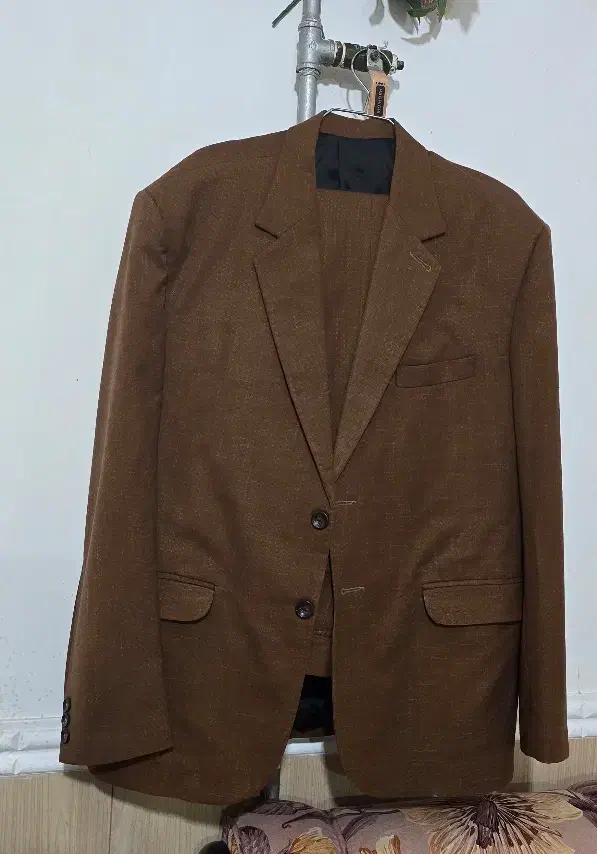 کت شلوار جنس خوب|لباس|یاسوج, |دیوار