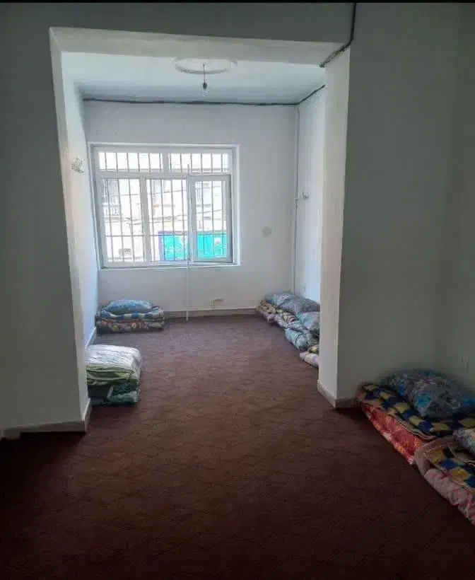 خوابگاه مردانه مبله، ظرفیت3۰ نفر، نزدیک مترو|اجارهٔ کوتاه‌مدت آپارتمان و سوئیت|تهران, دروازه شمیران|دیوار