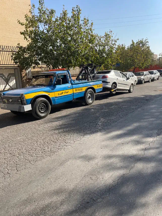 امداد خودرو . چرخگیر . یدک کش|خدمات حمل و نقل|شیراز, شهرک امیر کبیر|دیوار