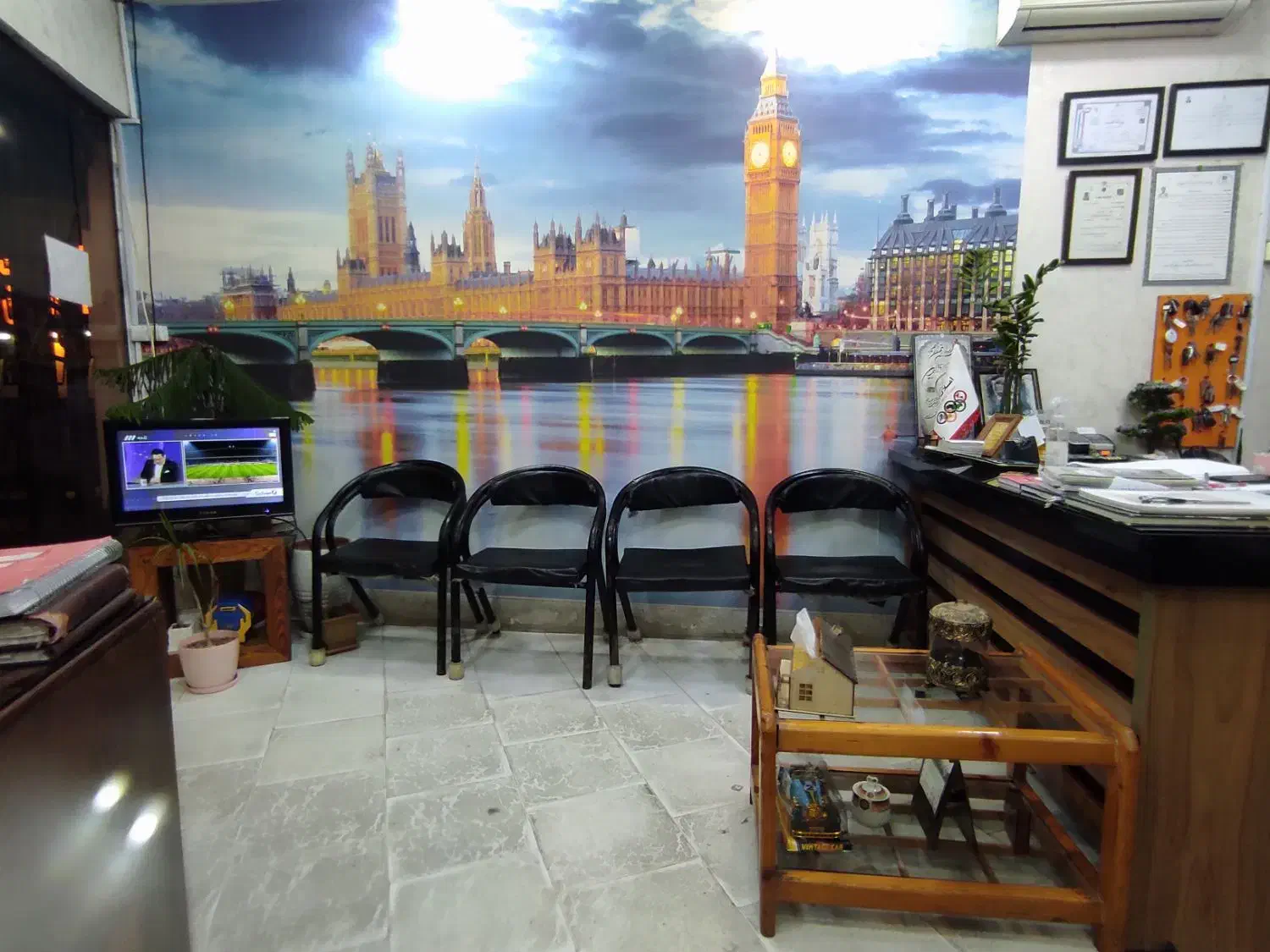 استخدام مشاور املاک چالوس|استخدام بازاریابی و فروش|چالوس, |دیوار