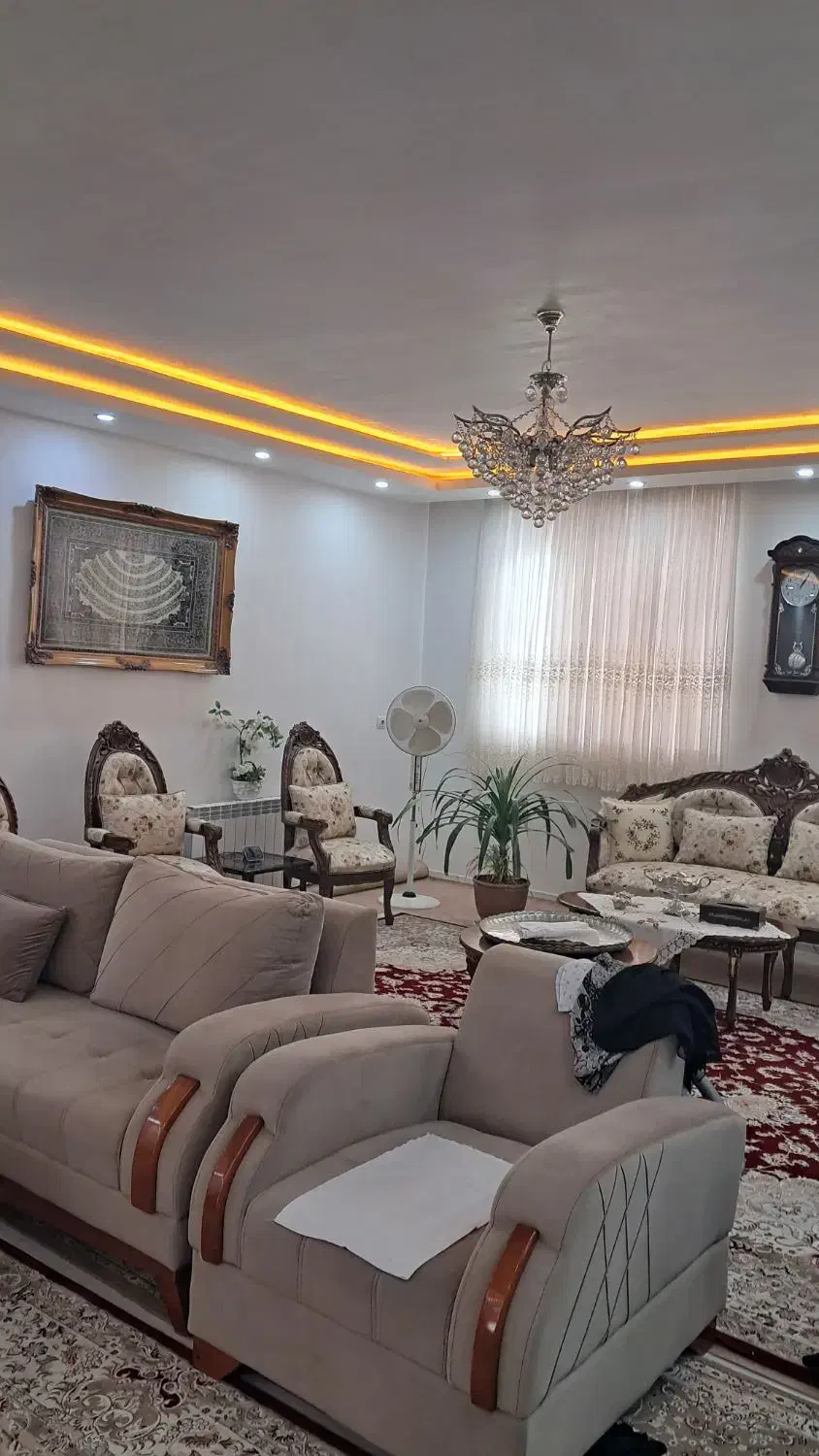 اجاره ارم۱۷ ۱۷۰m رهن ۷۳۰ با ۵ اجاره املاک خانواده|اجارهٔ آپارتمان|سبزوار, پاسداران|دیوار