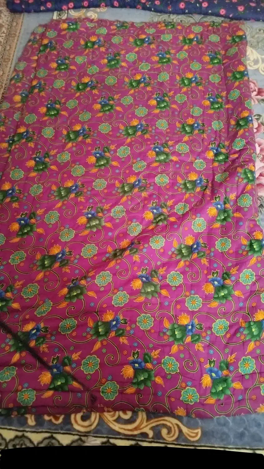 لحاف پتو2نفره استفاده نمیشن میفروشم درحدنو|رختخواب، بالش، پتو|ایرانشهر, |دیوار