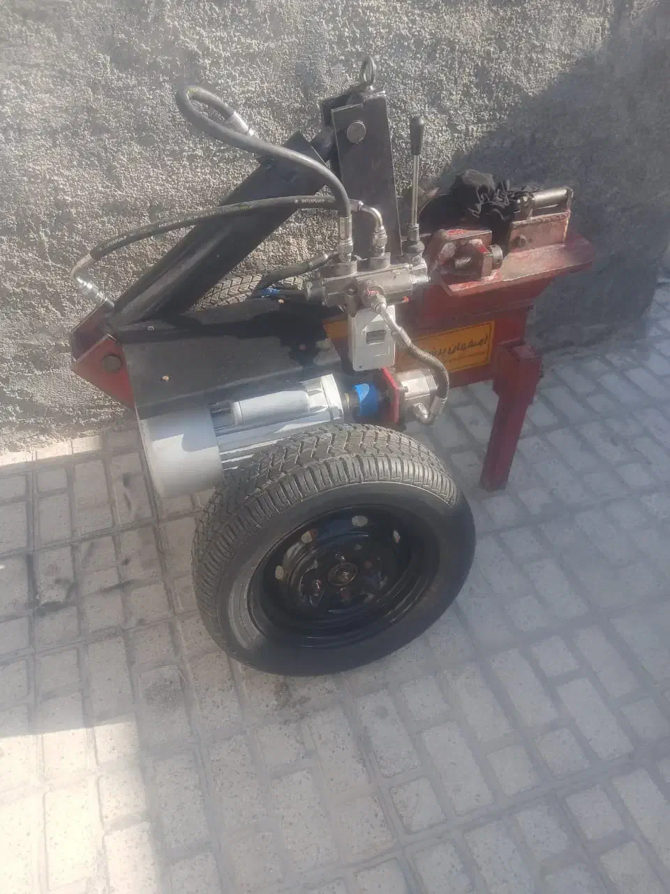 قیچی برقی|مصالح و تجهیزات ساختمان|فیروزآباد (فارس), |دیوار