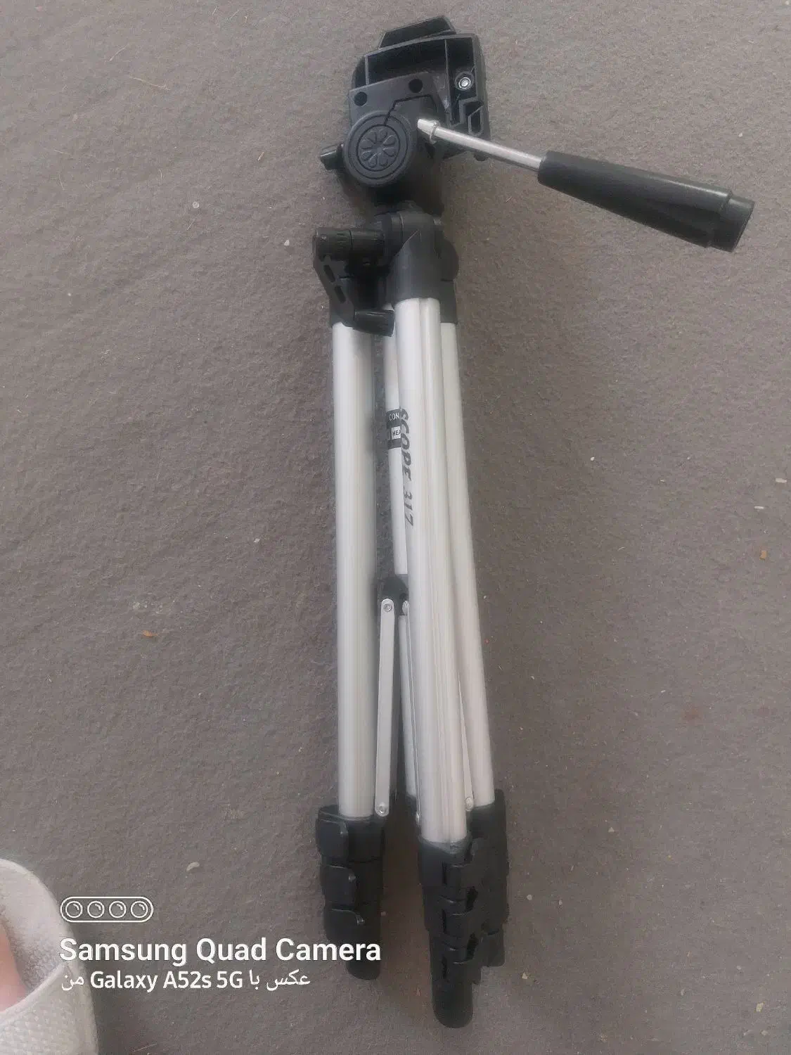 سه پایه دوربین|دوربین عکاسی و فیلمبرداری|شیراز, دشت چنار|دیوار