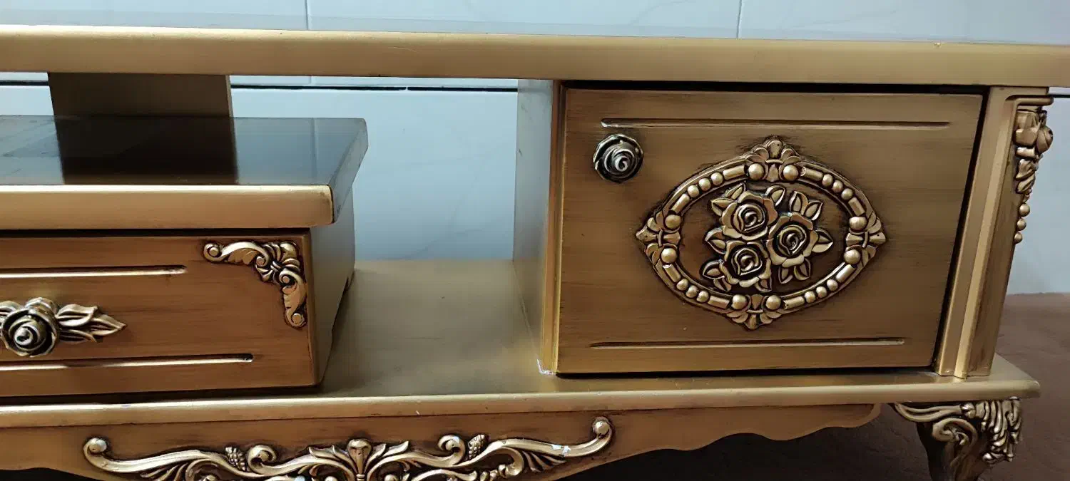 میز و بوفه کارکرده|مبلمان خانگی و میز عسلی|استهبان, |دیوار