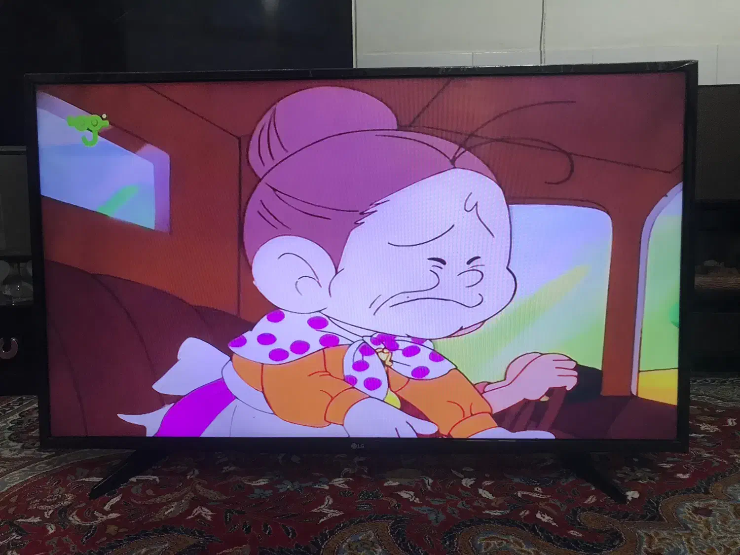 تلویزیون ال ای دی ۴۹ اینچ ال جی و میز تلویزیون|تلویزیون و پروژکتور|داراب, |دیوار