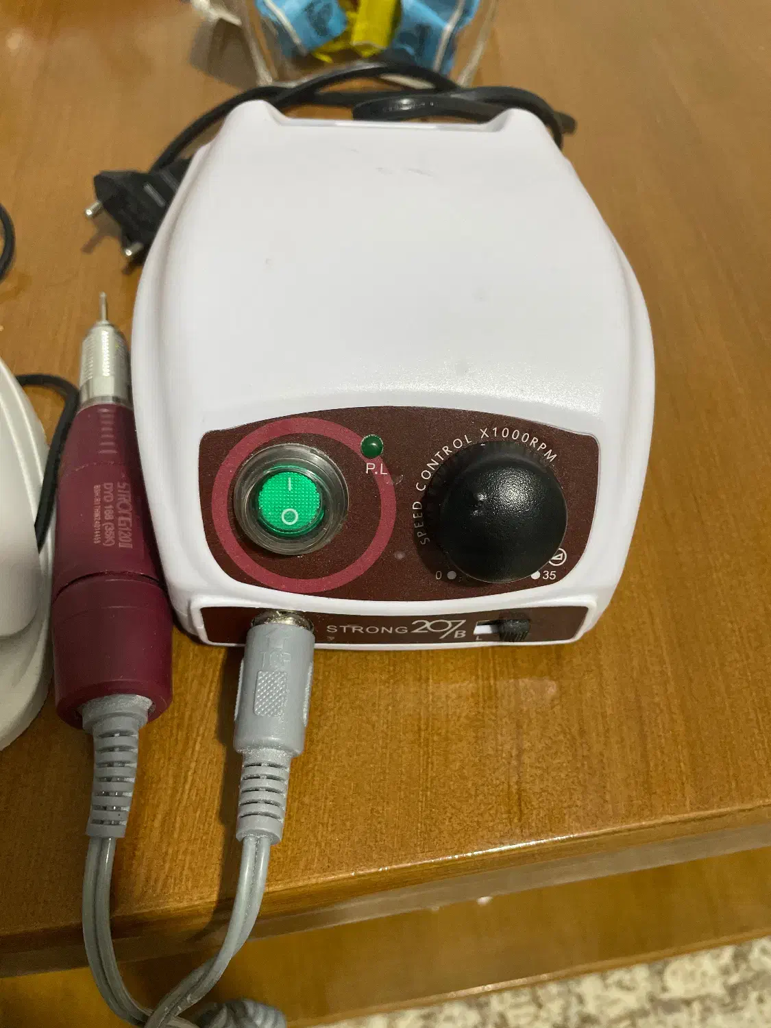 یووی و سوهان برقی تعدادی لاک|آرایشی، بهداشتی، درمانی|ملارد, |دیوار