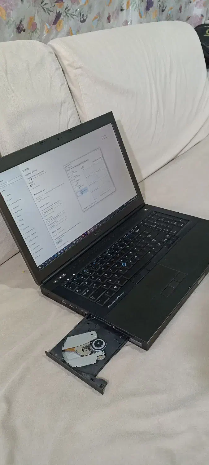 لپتاپ Dell Core i7 با رم 16 گیگ و گرافیک|رایانه همراه|قم, مهر آباد|دیوار