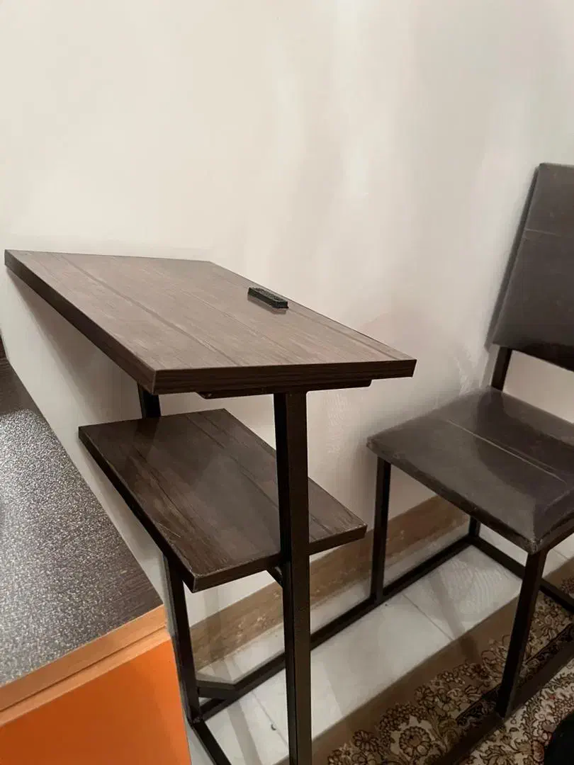 میز نماز|صندلی و نیمکت|یزد, |دیوار