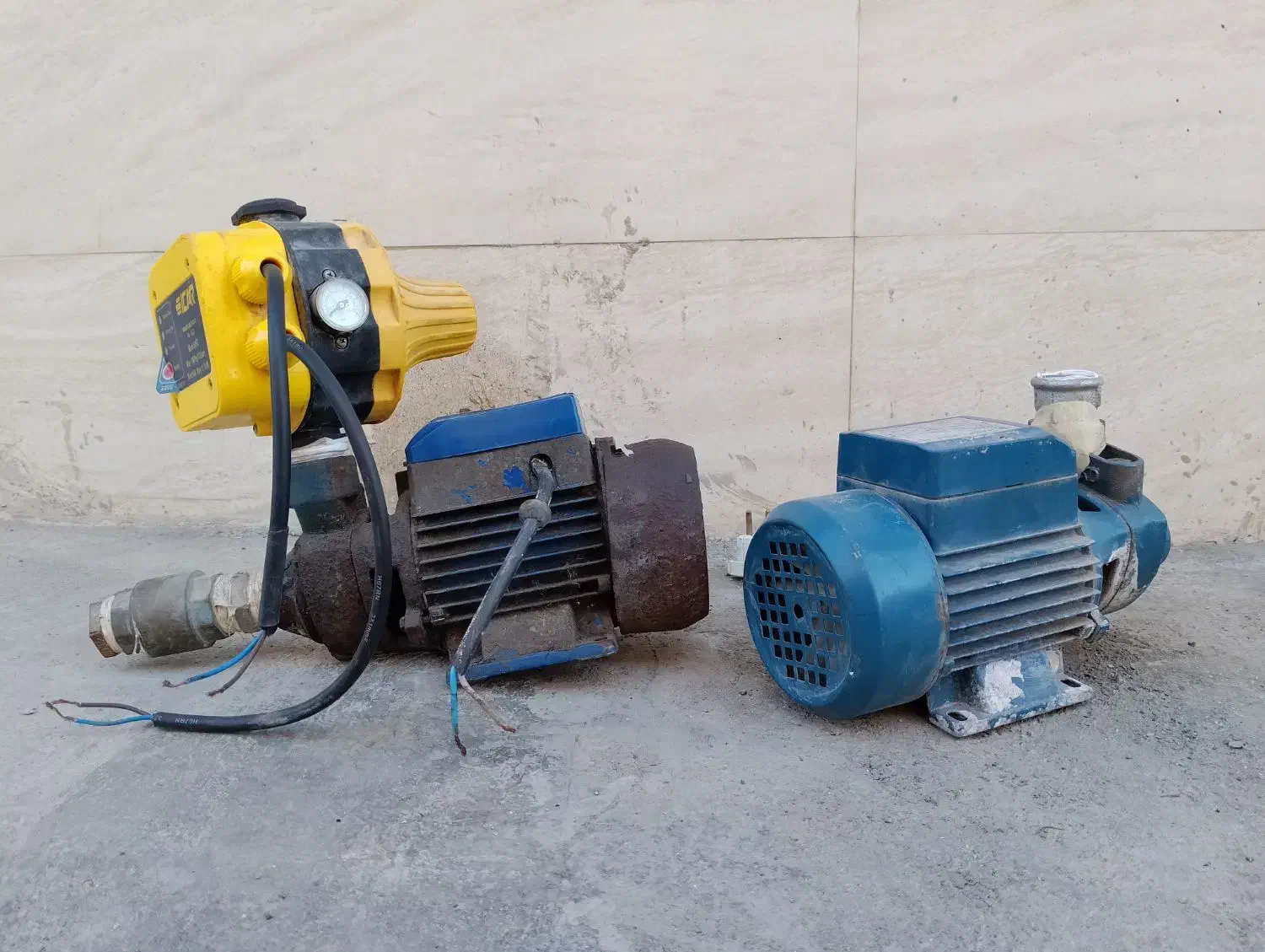 پمپ آب نیم اسب|مصالح و تجهیزات ساختمان|گنبد کاووس, |دیوار