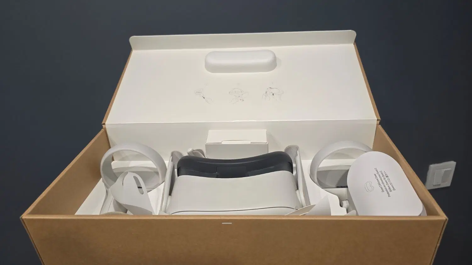 oculus meta quest 2 / اکولوس متا کوئست|کنسول، بازی ویدئویی و آنلاین|تهران, شهرآرا|دیوار