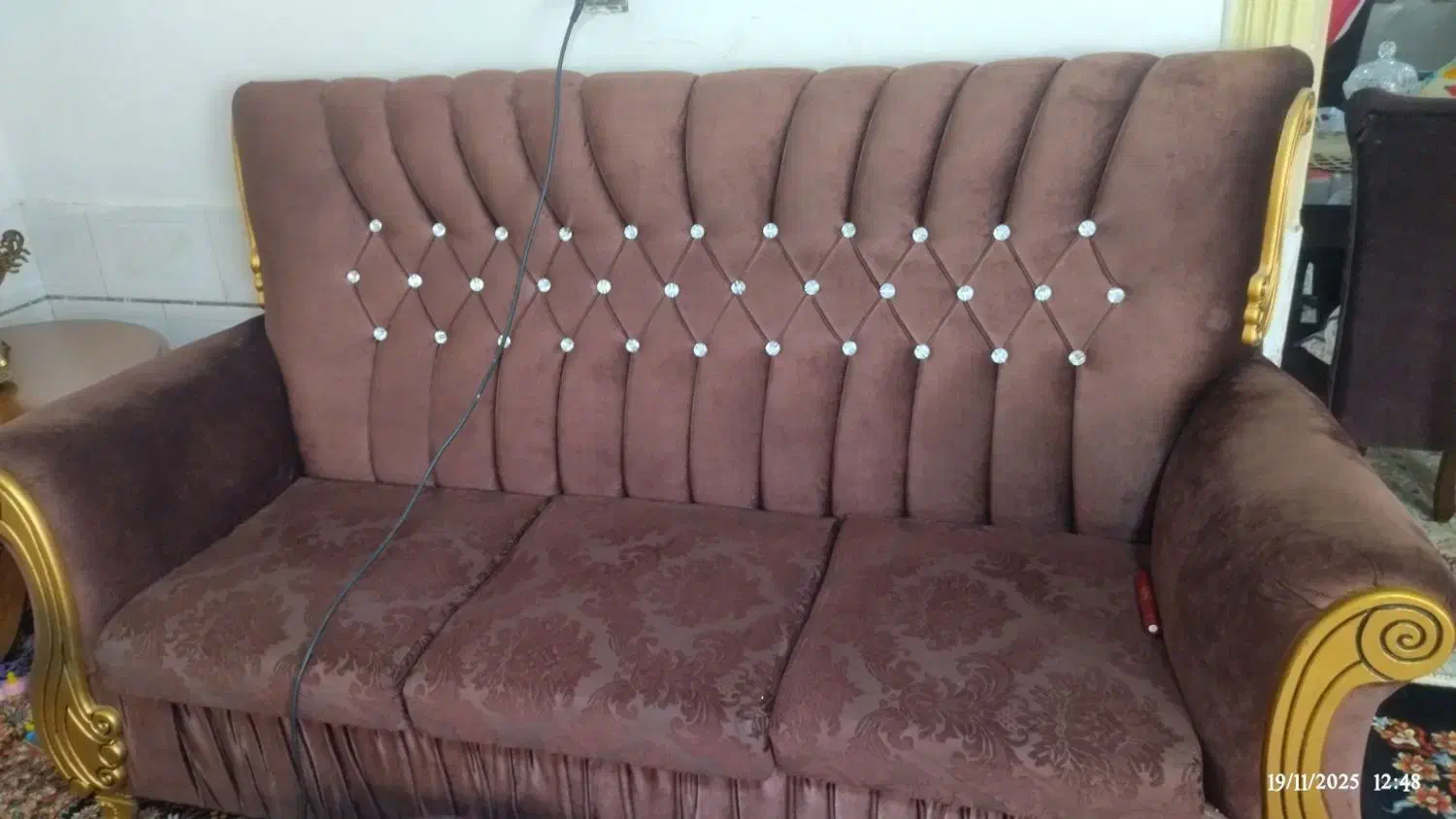 مبل ۷نفره تمیزوسالم فروش فوری|مبلمان خانگی و میز عسلی|سبزوار, هویزه|دیوار