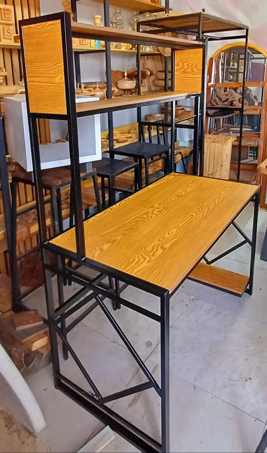 اولین کارگاه تخصصی چوب و فلز زنجان|کافی‌شاپ و رستوران|زنجان, |دیوار