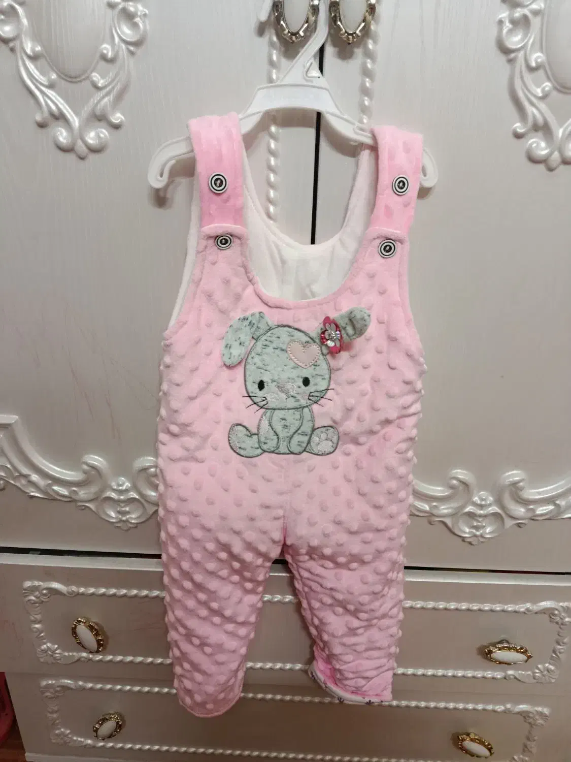 کاپشن و سرهمی مخمل|کفش و لباس بچه|ری, اقدسیه|دیوار