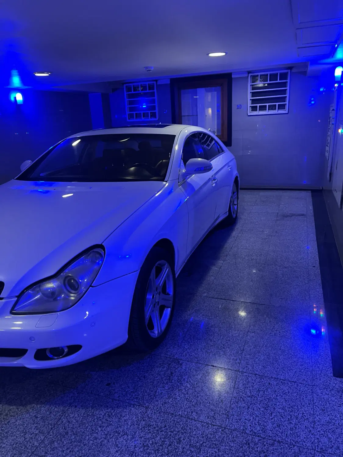 بنز CLS350|خودرو سواری و وانت|تهران, نیاوران|دیوار