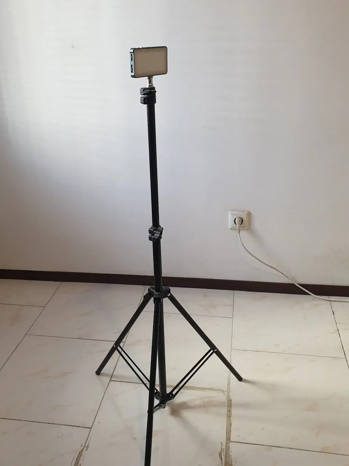 نور ثابت RGB برند DBK SLA004|دوربین عکاسی و فیلم‌برداری|تهران, شهرک غرب|دیوار