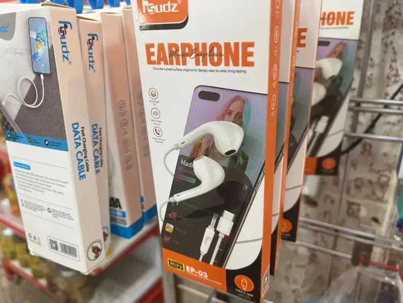 بک کاور سیلیکونی|لوازم جانبی موبایل و تبلت|شیراز, رکنآباد|دیوار