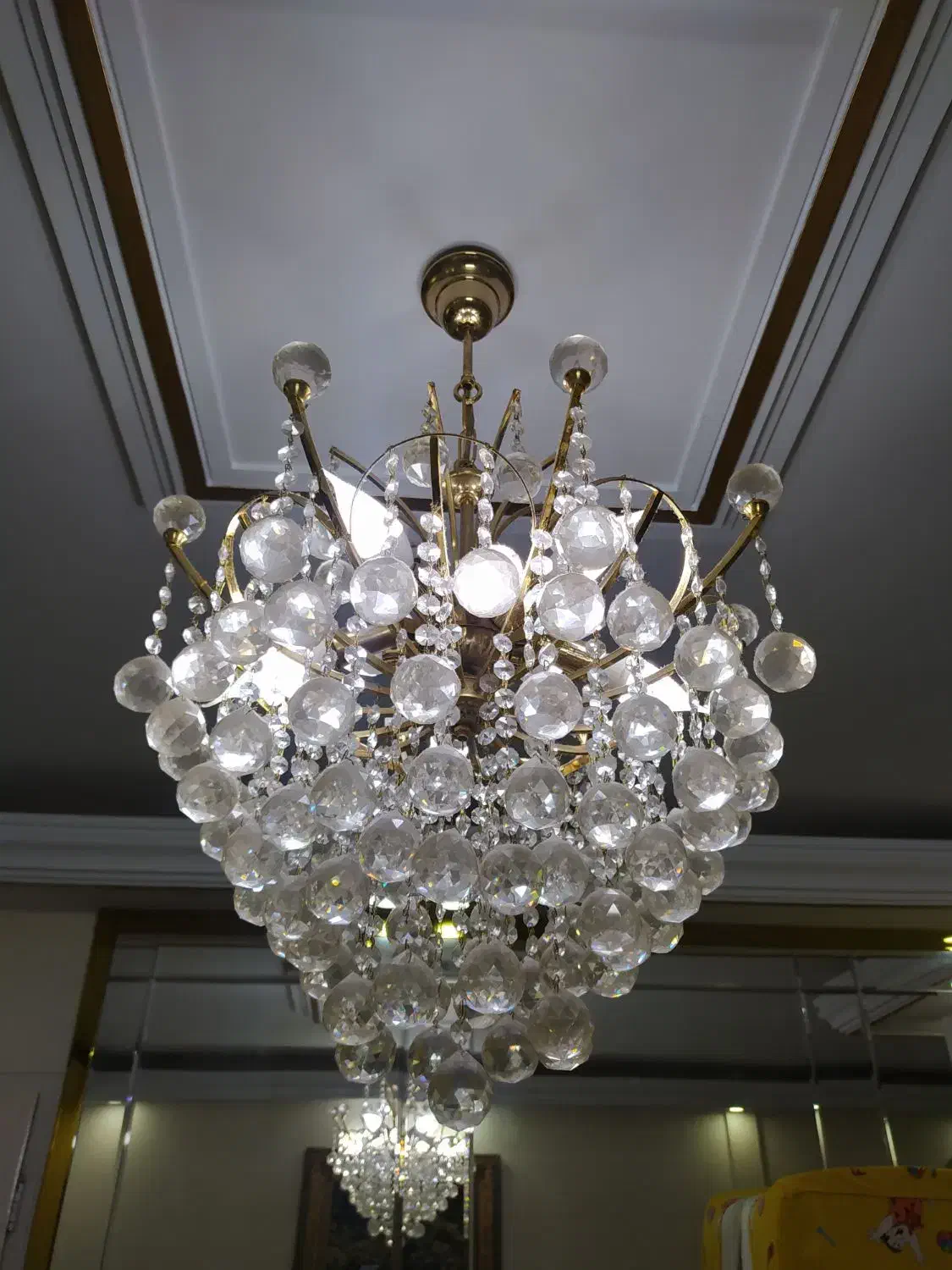 لوستر|لوستر و چراغ آویز|تهران, پرستار|دیوار