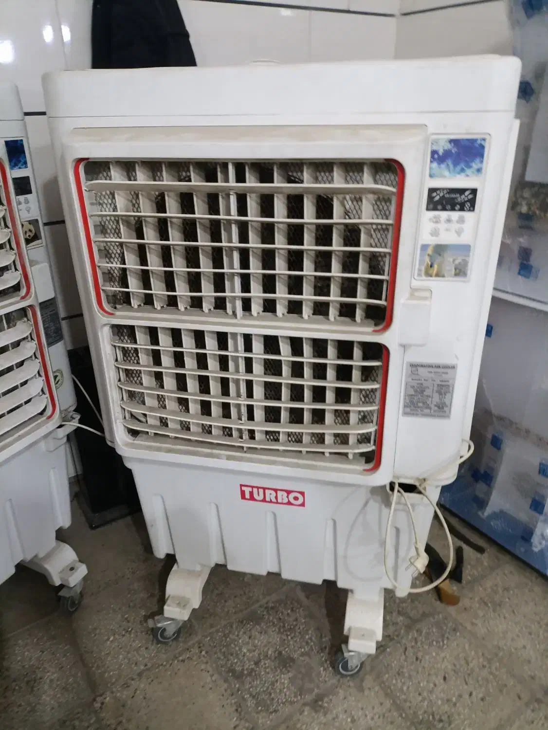 دوتا کولر در حد هر کدوم 9میلیون|کولر آبی|بروجرد, |دیوار