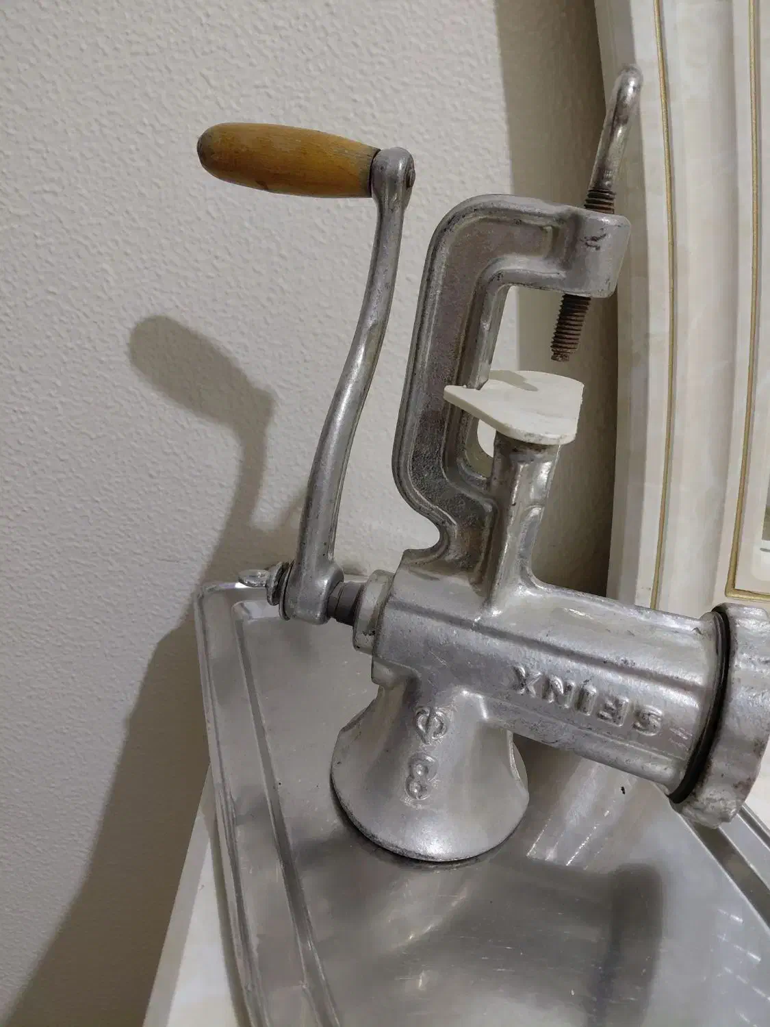 چرخ گوشت دستی تیز|خردکن، آسیاب، غذاساز|اصفهان, شهرک کوثر|دیوار