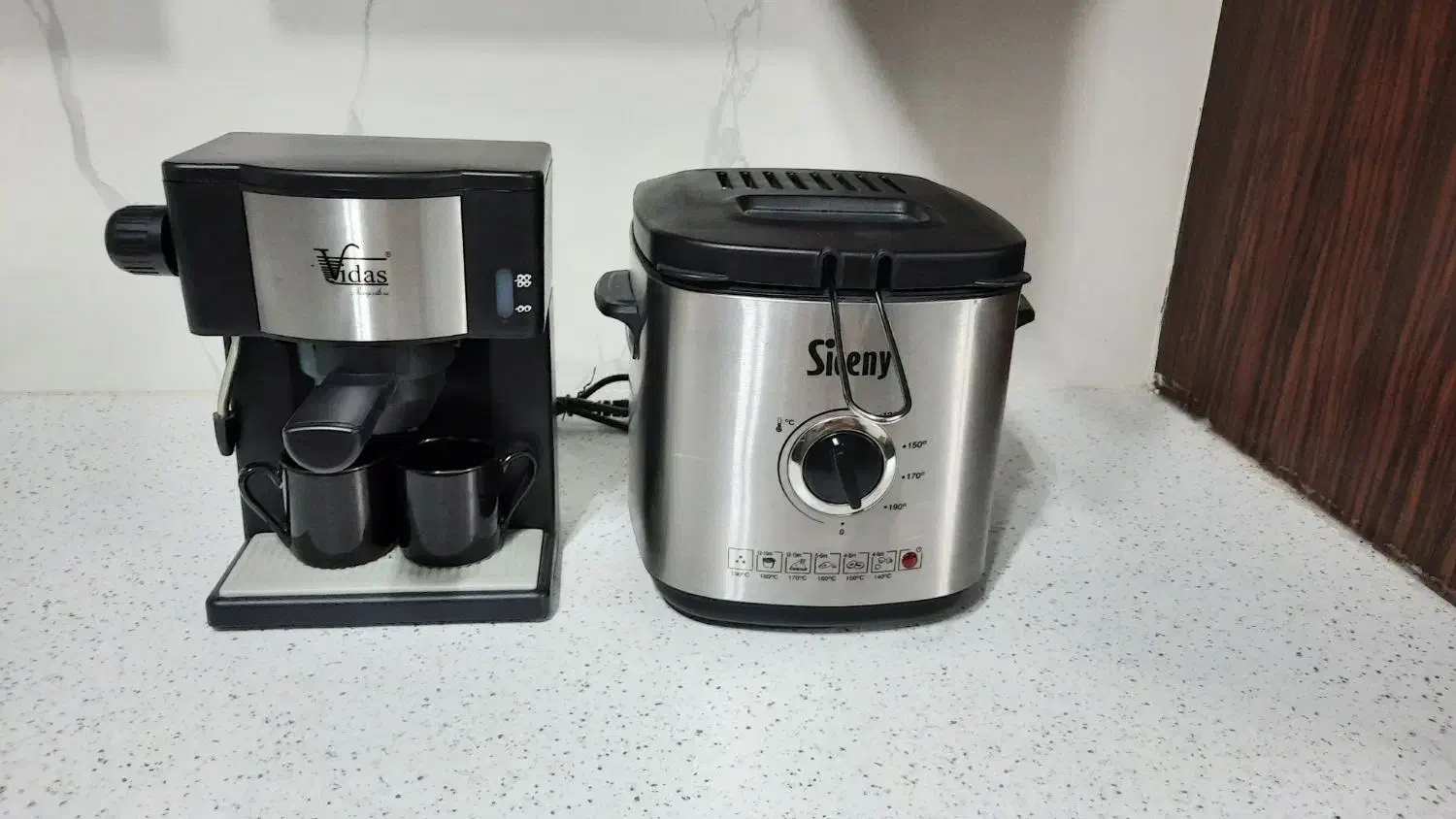 سرخ کن و قهوه ساز|سماور، چای‌ساز، قهوه‌ساز|اراک, |دیوار